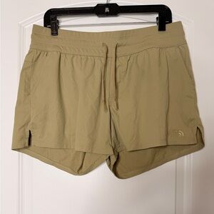 The North Face Aphrodite Motion Active Shorts Hiking Women’s Size Large